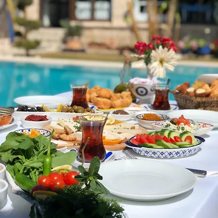 ベッド・アンド・ブレックファスト Cayirli 2*