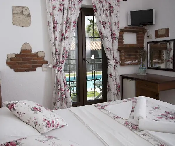 Cayirli فندق مبيت وإفطار 2*