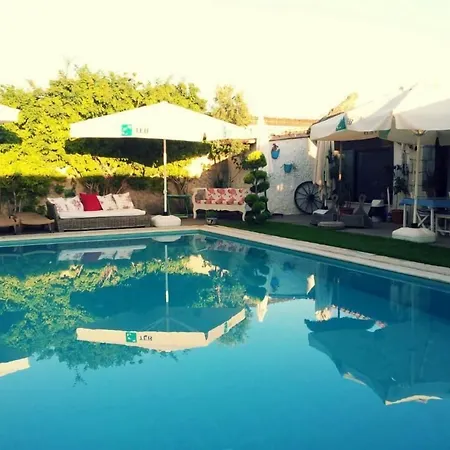 Cayirli Bed & Breakfast 2*