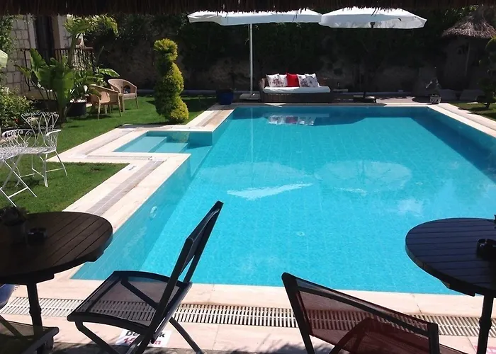 Cayirli לינה וארוחת בוקר אלאקאטי