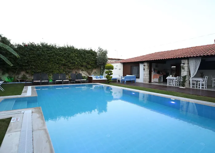 Cayirli Bed & Breakfast 2*