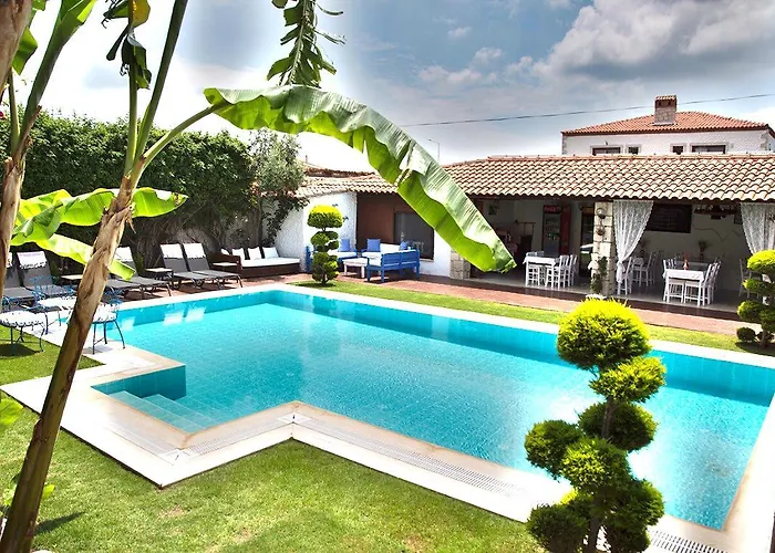 לינה וארוחת בוקר Cayirli אלאקאטי